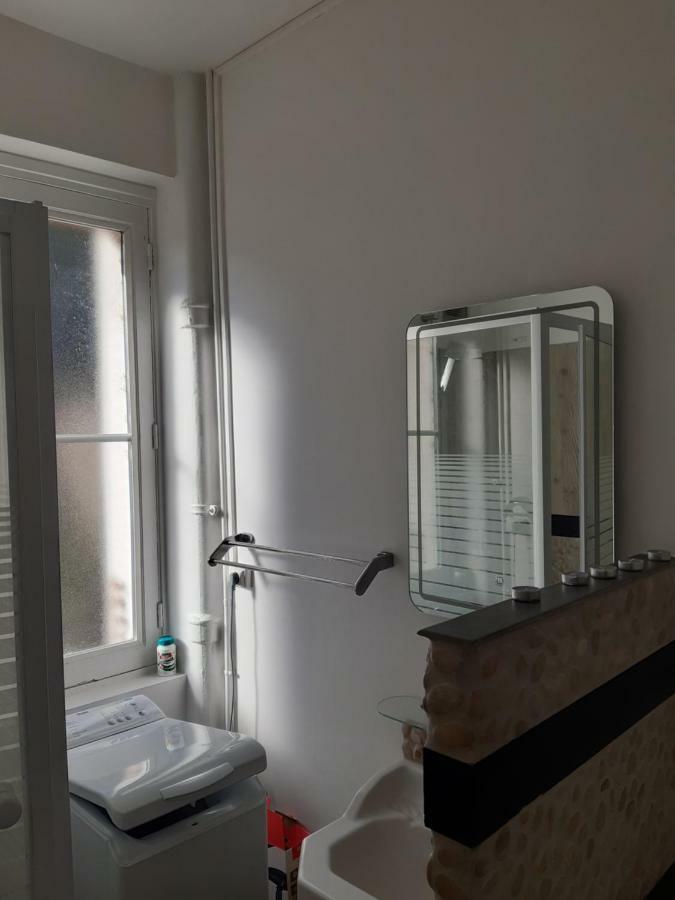Charmant Appartement Au Pied Du Chateau Gien Εξωτερικό φωτογραφία